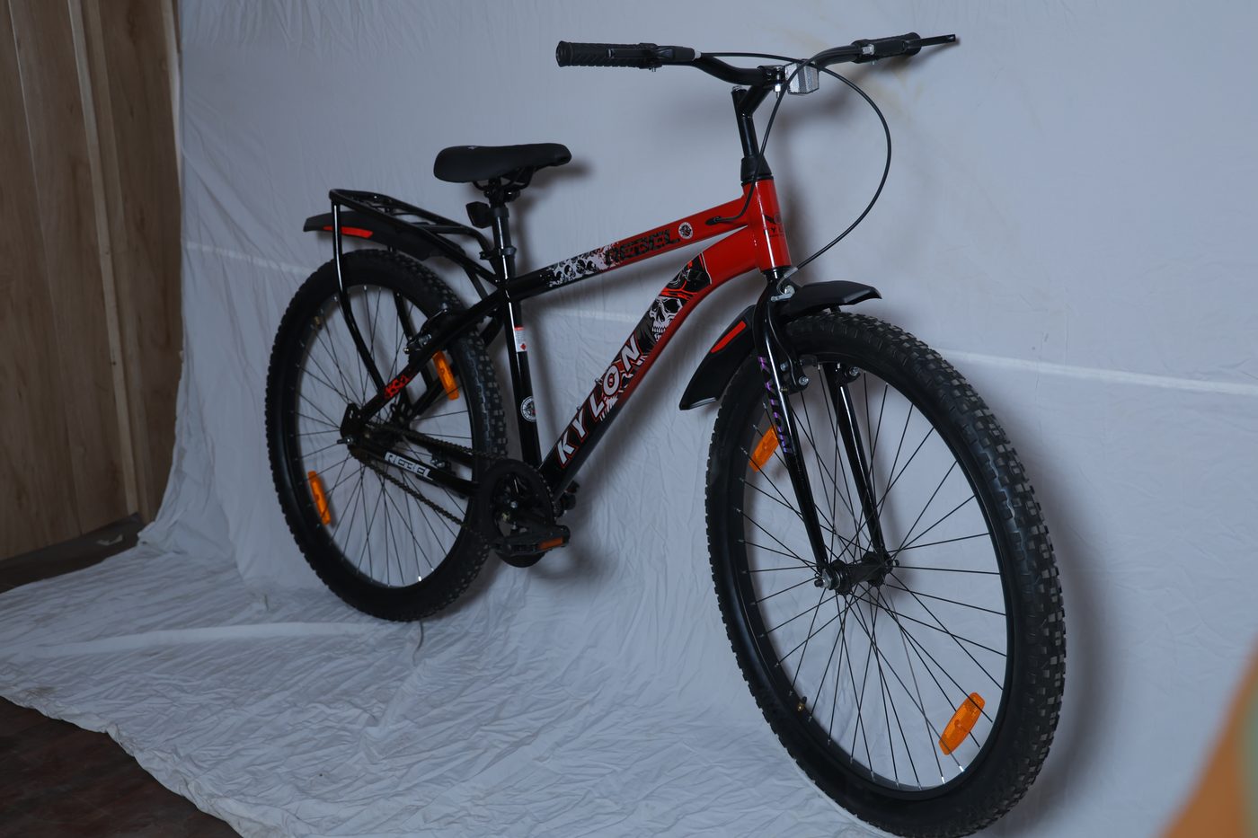 KYLON Rebel Red